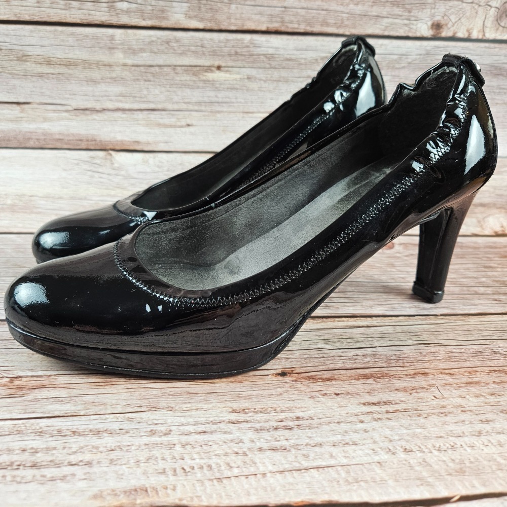 Stuart Weitzman Women's Black Patent Elastic Edge Platform Heels, size 6.5 - Picture 1 of 8